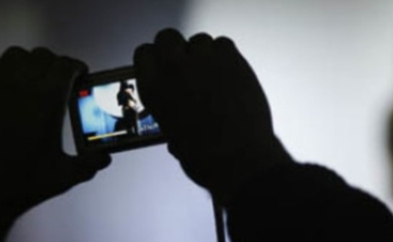 Κάρπαθος: Αυτά είναι τα πρώτα στοιχεία των Αρχών για το ροζ βίντεο – Σε εξέλιξη οι έρευνες για την αυτοκτονία του πατέρα