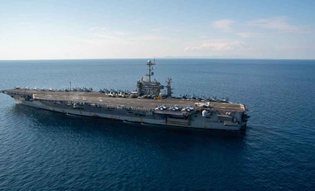 Συμβαίνει τώρα - Τεράστια συγκέντρωση ξένων ναυτικών δυνάµεων στο Αιγαίο εν µέσω της σύγκρουσης µε την Ουκρανία