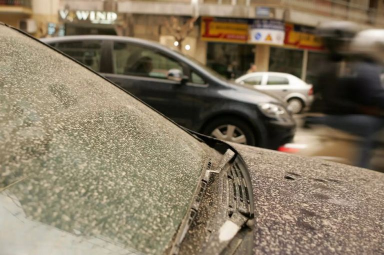 Επιστρέφουν οι λασποβροχές – Δείτε πού και πότε