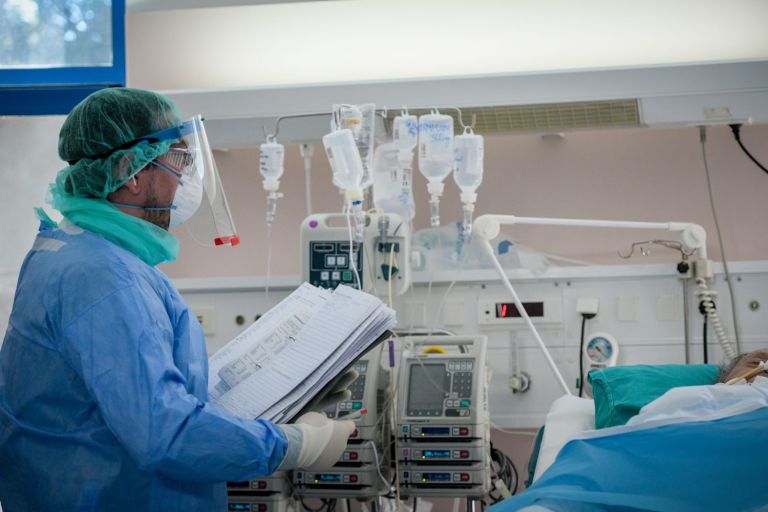 Καραντίνα στην Ευρώπη για την ευλογιά των πιθήκων - Ποια είναι η πρώτη χώρα
