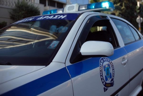 astynomiaperipoliko-600x405-600x405