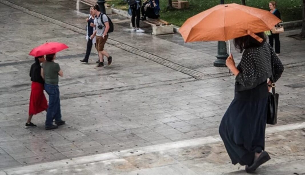 Καιρός: «Ωμέγα εμποδιστής» κυκλώνει ξανά την Ελλάδα - Πρώτη πρόβλεψη Μαρουσάκη για Χριστούγεννα