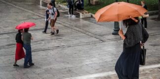 Αλλαγή καιρικού σκηνικού με καταιγίδες – Πού θα βρέξει πολύ σήμερα Καιρός: «Ωμέγα εμποδιστής» κυκλώνει ξανά την Ελλάδα - Πρώτη πρόβλεψη Μαρουσάκη για Χριστούγεννα