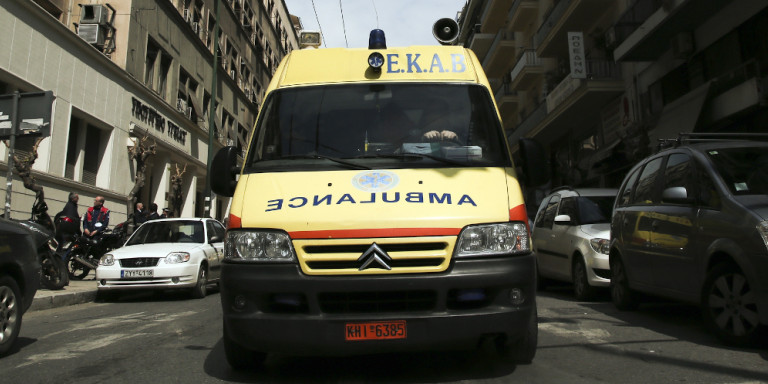 ekab-metaksourgio-goneis-nekroi