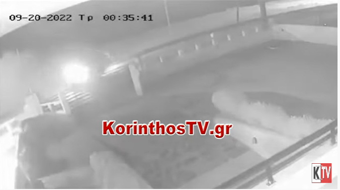 Βίντεο από απίστευτο τροχαίο στην Κόρινθο: Το αυτοκίνητό έκανε πέντε τούμπες, ο οδηγός βγήκε αλώβητος