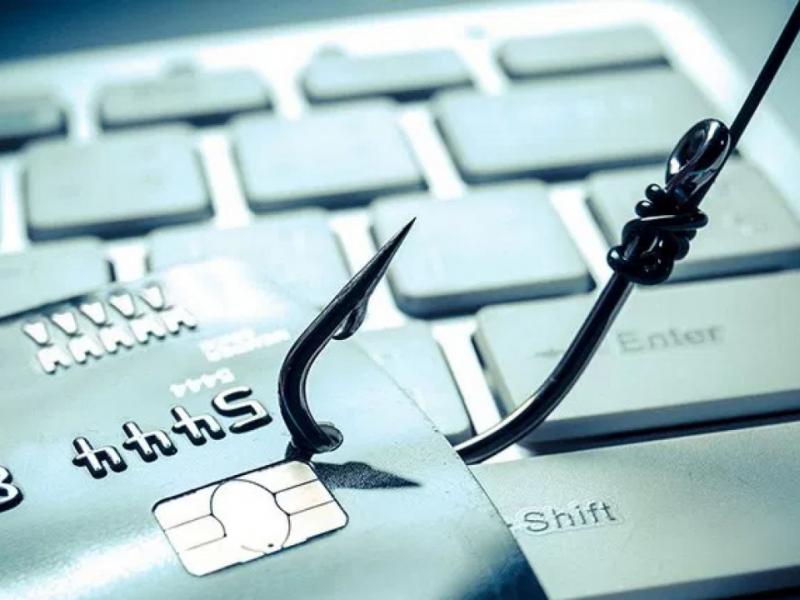 Επιδόματα: Προσοχή στις ηλεκτρονικές απάτες -Πώς δρουν οι επιτήδειοι