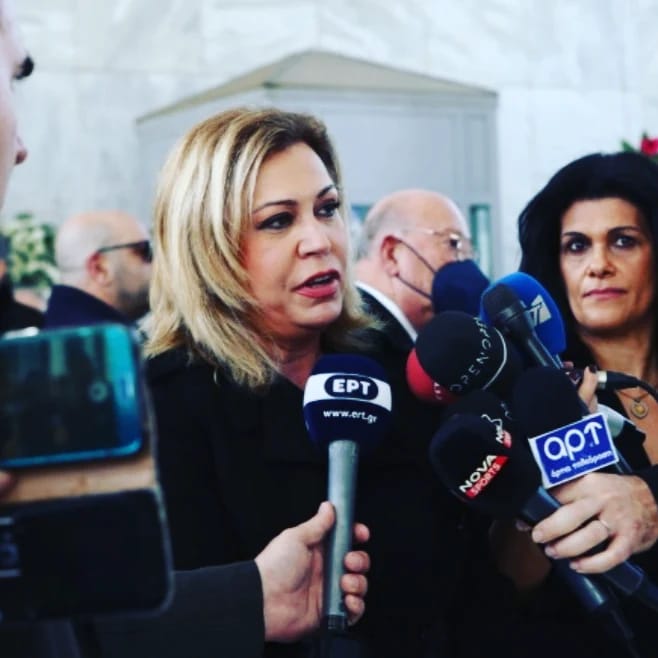 Το αντίο της δημοσιογραφικής οικογένειας και της ΕΣΗΕΑ στον Γιάννη Διακογιάννη, από την Άρια Αγάτσα