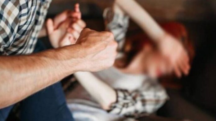 Θεσσαλονίκη: Ομολόγησε ο γιος ότι ξυλοκόπησε μέχρι θανάτου τη μητέρα του