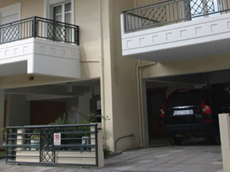 Τι ισχύει πλέον για την πυλωτή πολυκατοικίας