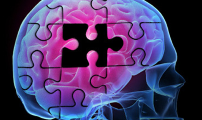 Nόσος Αλτσχάιμερ: Η διατροφή που «σβήνει» 18 χρόνια από το μυαλό και το ξανανιώνει