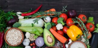 Πως η vegan διατροφή μας προστατεύει από την κακή χοληστερόλη – Τι δείχνουν νέες έρευνες