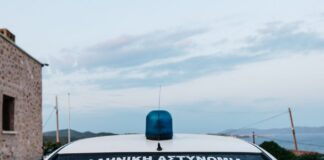Ηράκλειο Κρήτης: Γάζωσαν με καλάσνικοφ αυτοκίνητο -Ένας βαριά τραυματίας, μέσα στο ΙΧ ήταν και ένα παιδί Θρήνος για τον μικρό Νικόλα