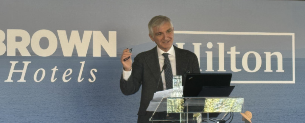 Hilton: Το πλάνο ανάπτυξης σε Αθήνα και νησιά