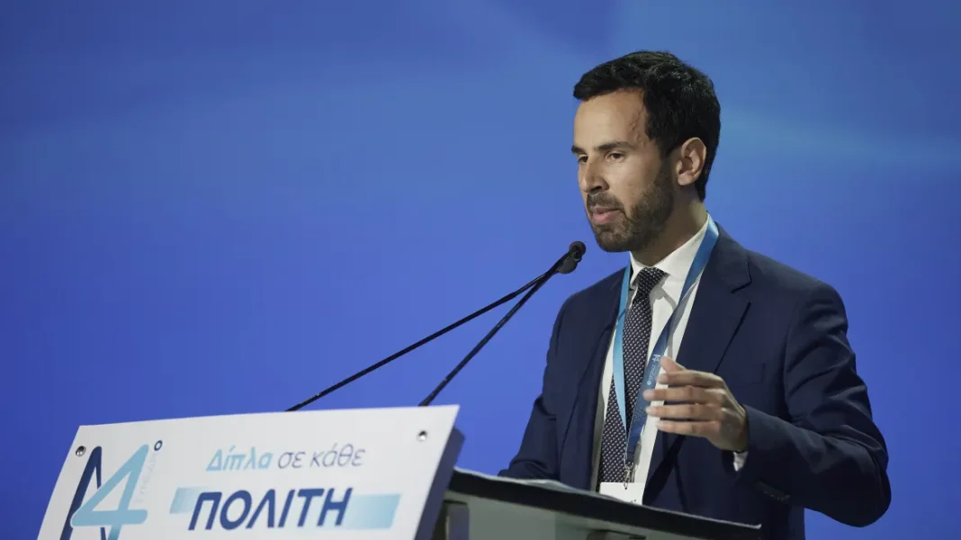 romanos_nikos Ρωμανός: Μάθαμε από έναν εκνευρισμένο Κασσελάκη ότι ένας αρχηγός δανείζει το κόμμα του χωρίς να δίνει λογαριασμό