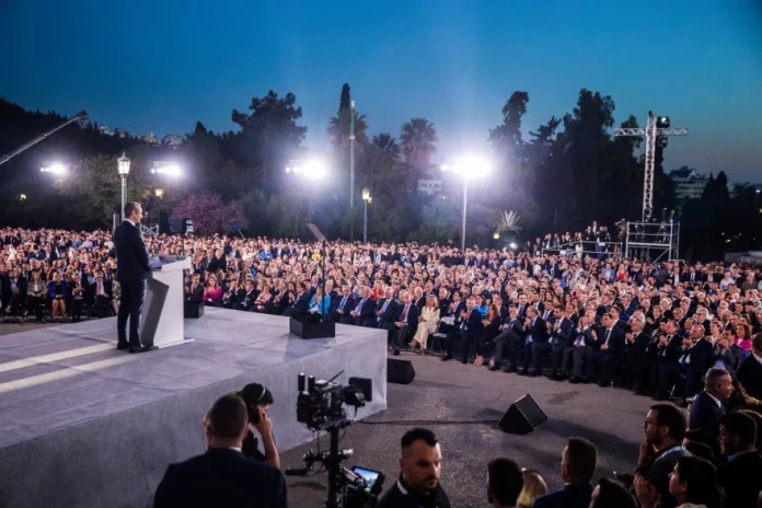 6175591 Μητσοτάκης: Όταν μια κοπέλα δολοφονείται έξω από Α.Τ σκύβουμε το κεφάλι -Ναι, τα περιπολικά πρέπει να γίνονται και ταξί