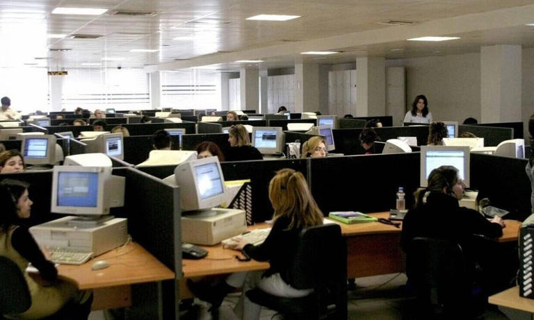 Μπόνους δημοσίων υπαλλήλων: Πώς υπολογίζεται και ποιοι είναι οι δικαιούχοι