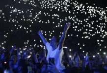 «Θα σε πάρω εγώ παιδάκι μου όταν φτάσω» – Ράγισαν καρδιές στο Καλλιμάρμαρο «Θα σε πάρω εγώ παιδάκι μου όταν φτάσω» - Ράγισαν καρδιές στο Καλλιμάρμαρο