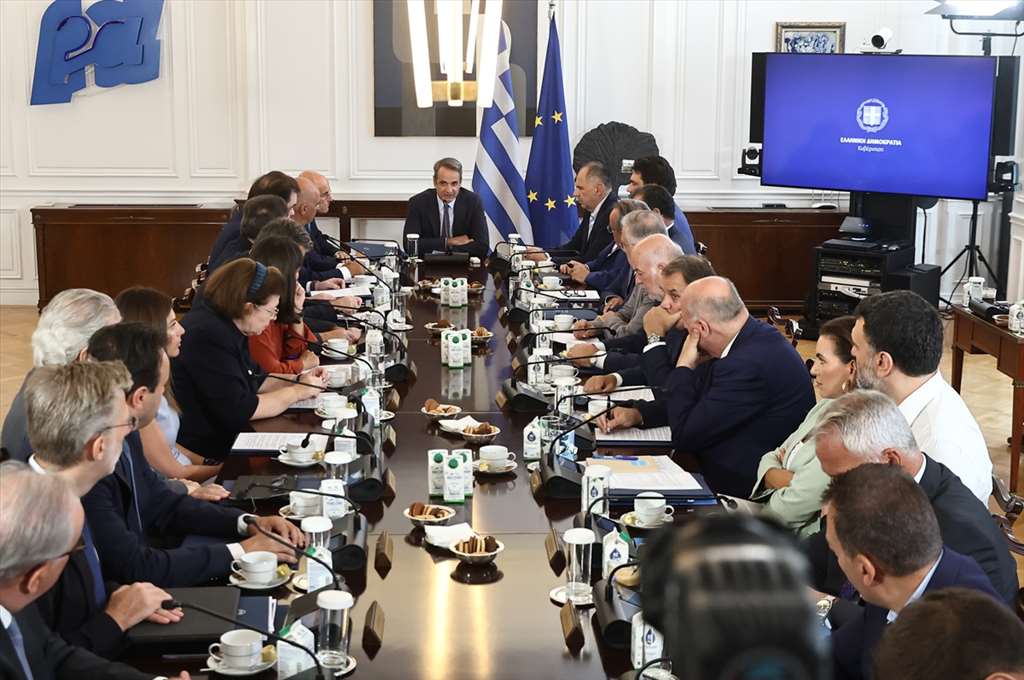 mitsotakis-ypourgiko-simvoulio-1