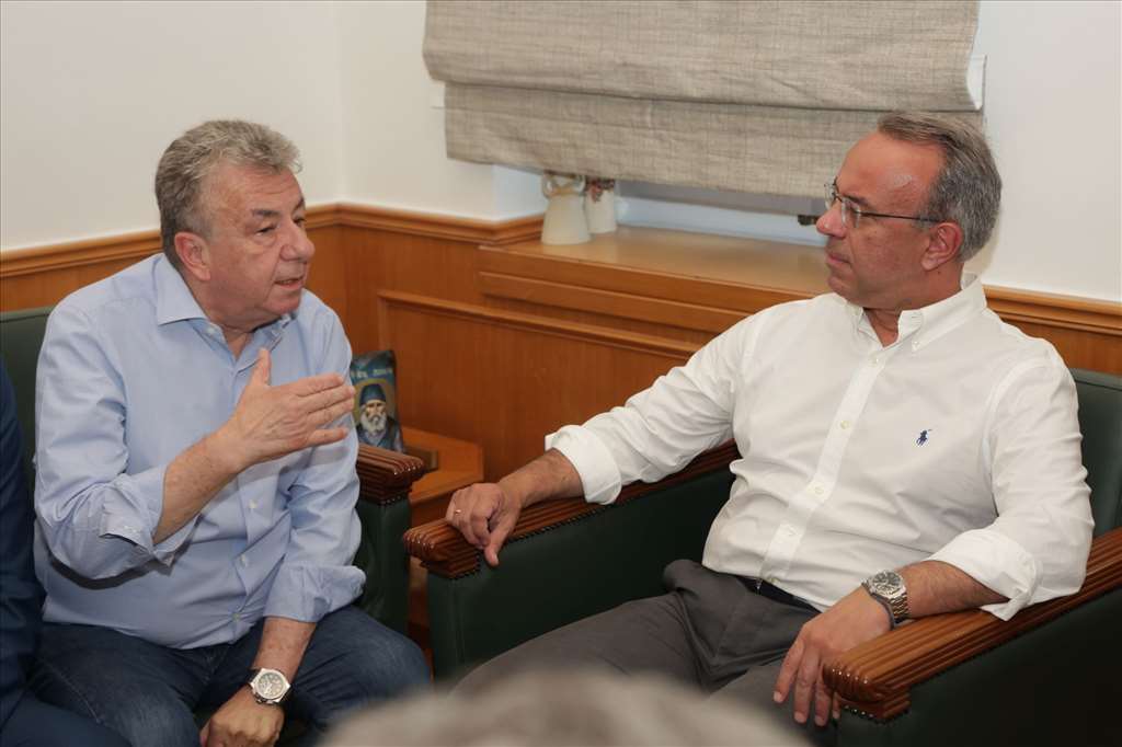 staikoyrasarnaoutakis1