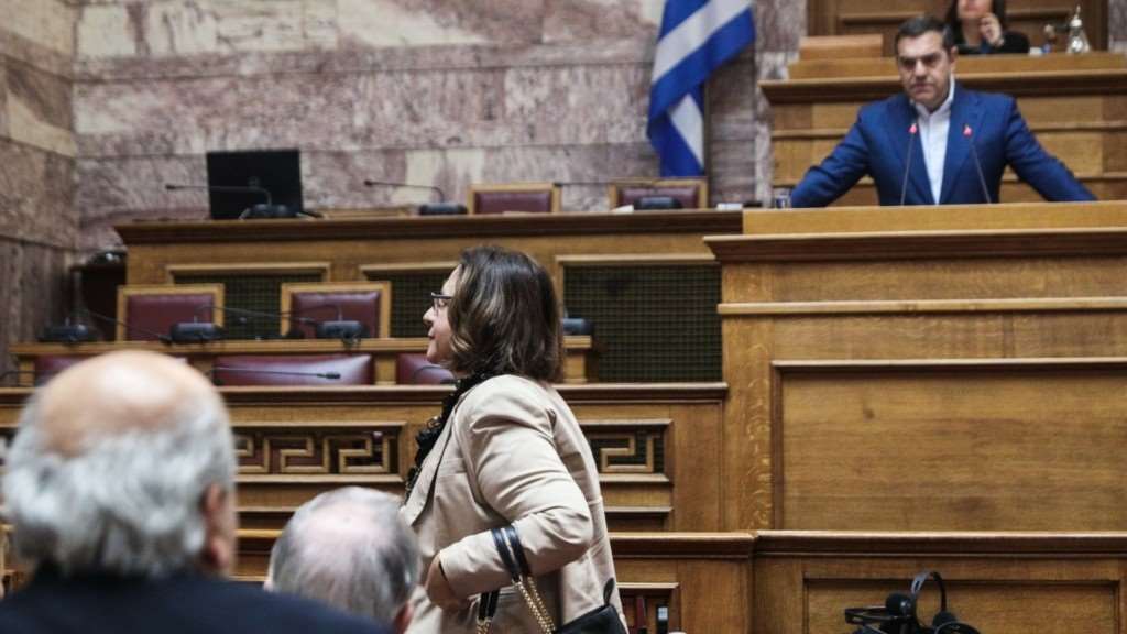 adeilini-tsipras-1024x576-1