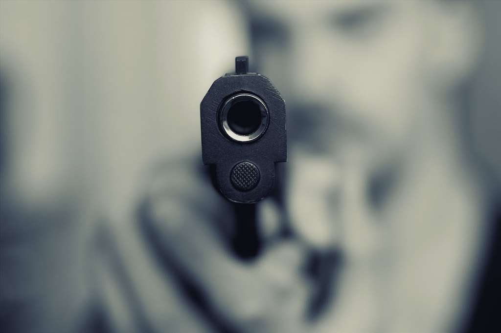 pistoli