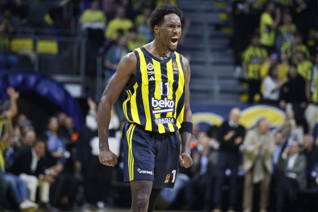 hayes-davis-fener.jpg