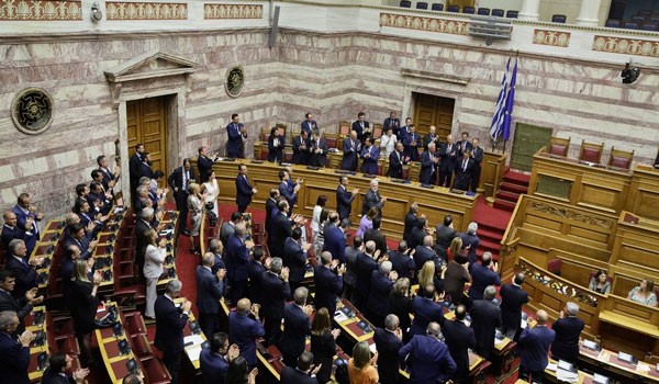 vouli158-2
