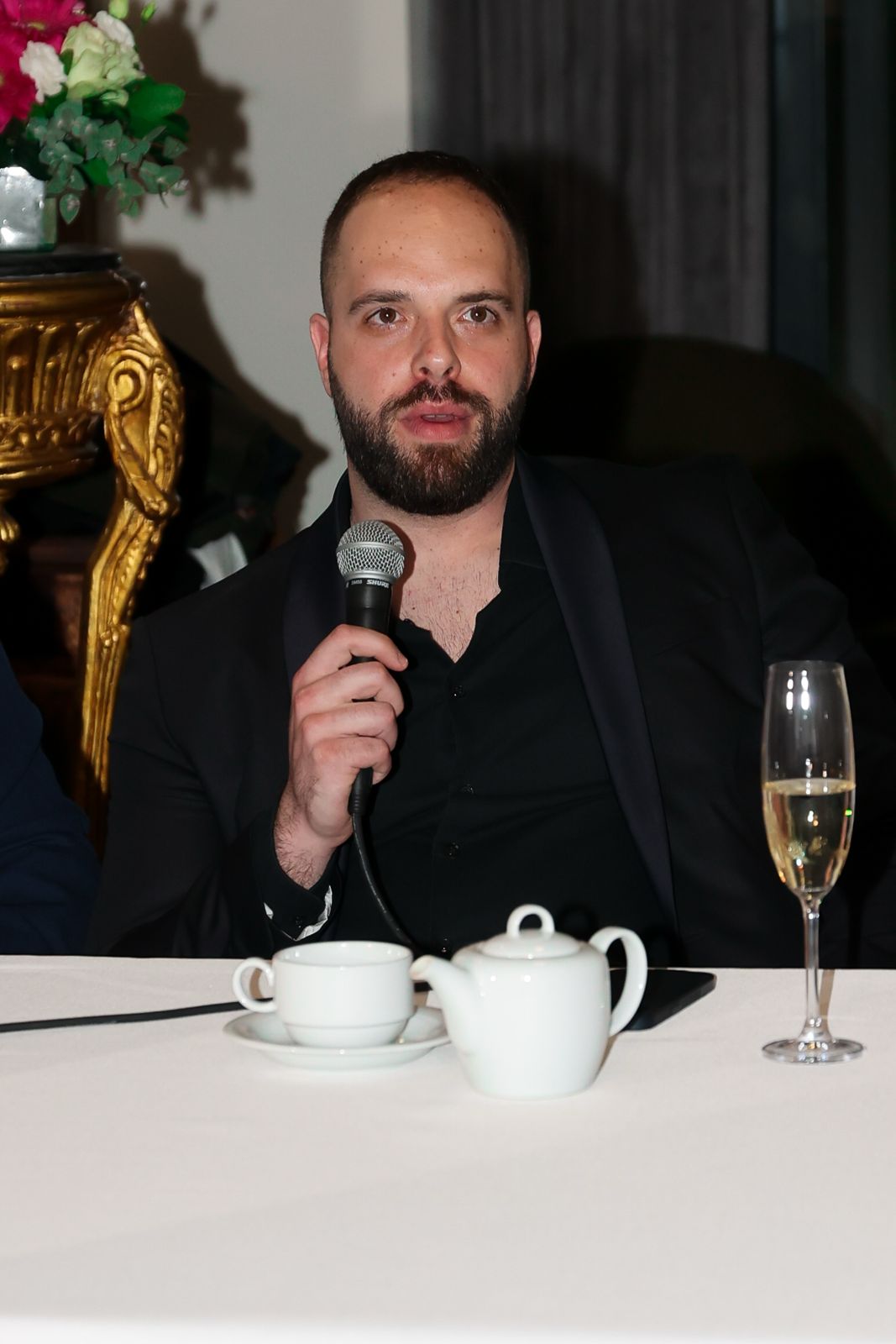 «Mindset Is Everything»: Η δύναμη της σκέψης μέσα από την αυτοβιογραφία του Βασιλείου Ριαβόγλου