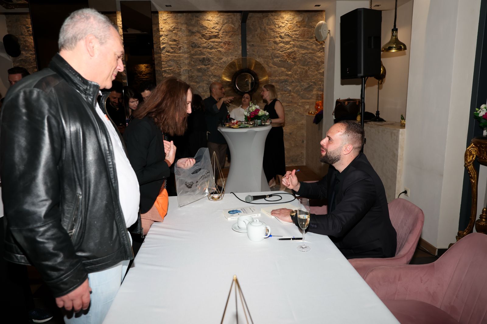 «Mindset Is Everything»: Η δύναμη της σκέψης μέσα από την αυτοβιογραφία του Βασιλείου Ριαβόγλου