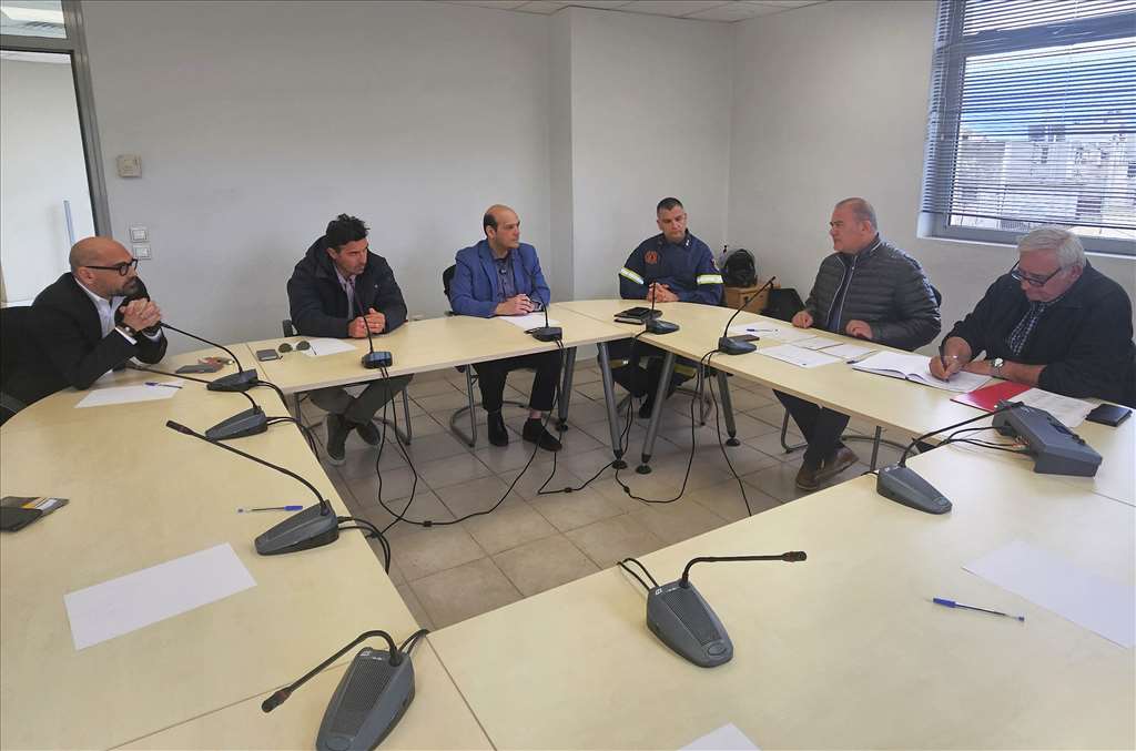 periosteripoilitikiprodtsasia