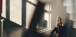 Εκεί που σπάνε τα τείχη, αρχίζει η αληθινή σύνδεση