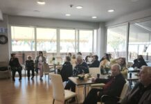 Επιτυχημένες Δράσεις Ψυχοεκπαίδευσης στα ΚΑΠΗ Γλυφάδας: Νέα Ελπίδα για τους Ηλικιωμένους