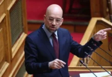 Ψηφιακή Κόπωση Μαθητών: Ερώτηση στη Βουλή για Εκπαιδευτικές Πλατφόρμες