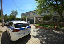 Χαϊδάρι: 13χρονη στο χειρουργείο μετά από σοβαρή πτώση σε σχολείο