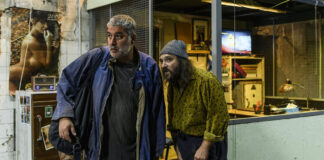 Βασίλης Μπισμπίκης: «Άνθρωποι και ποντίκια» σε αυλαία στον Τεχνοχώρο Cartel