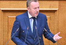 Τρίτεκνοι: Μόνιμη Ένταξη στον Κοινωνικό Τουρισμό της ΔΥΠΑ Ζητά Η Ομοσπονδία