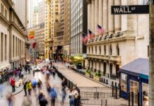 Wall Street: Ρεκόρ S&P 500 & Nasdaq – Εντάσεις Μέσης Ανατολής & τιμή πετρελαίου