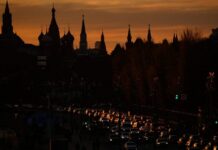 Ρωσία: Ψηφιακή πλατφόρμα για ξένους εργαζόμενους σε φόντο ελλείψεων