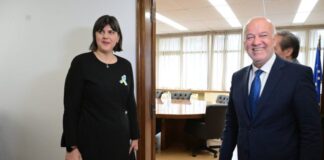 Κοβέσι στην Αθήνα: Συνάντηση με Φλωρίδη εν μέσω έντασης για τον ΟΠΕΚΕΠΕ