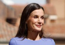 Κανελί Κραγιόν: Το Μυστικό της Βασίλισσας Λετίθια για Εντυπωσιακό Στυλ