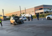 Θεσσαλονίκη: Σφοδρή σύγκρουση φορτηγού με ΙΧ – Τραυματίας στο νοσοκομείο