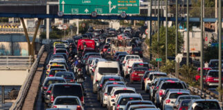 Χάος στην Αττική: Βράζει ο Κηφισός, «κόκκινη» η Αττική Οδός – Πού έχουν παγιδευτεί οι οδηγοί