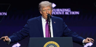 Τραμπ: Ενδιαφέρουσες Αποκαλύψεις από την Έρευνα για τα UFO