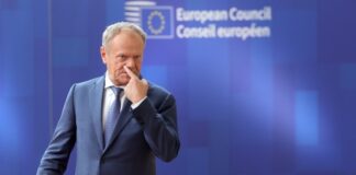 Τουσκ: «Ανακούφιση» η απουσία Όρμπαν από την ΕΕ – «Ήμασταν πιο ενωμένοι»