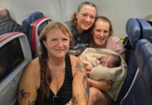 Γέννησε σε Αεροπλάνο της Delta Air Lines πριν την Προσγείωση στο Πόρτλαντ