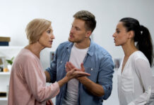 Τοξικές Οικογενειακές Φράσεις: 7 'Μαγικά' Λόγια Ελέγχου & Ενοχοποίησης