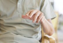 Από πλαστικό σε φάρμακο: Επανάσταση κατά του Πάρκινσον