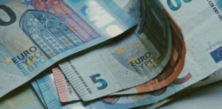 Αθέμιτη Κερδοφορία: Πρώτα πρόστιμα σε δύο εταιρείες τροφίμων