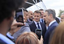 Ελλάδα: Υποδειγματικό Μοντέλο Ανάπτυξης για τον Μακρόν – «Μπορούμε Περισσότερα»