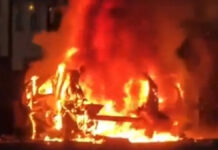 Έκρηξη στο Μπέλφαστ: Παγιδευμένο αυτοκίνητο έξω από αστυνομικό τμήμα